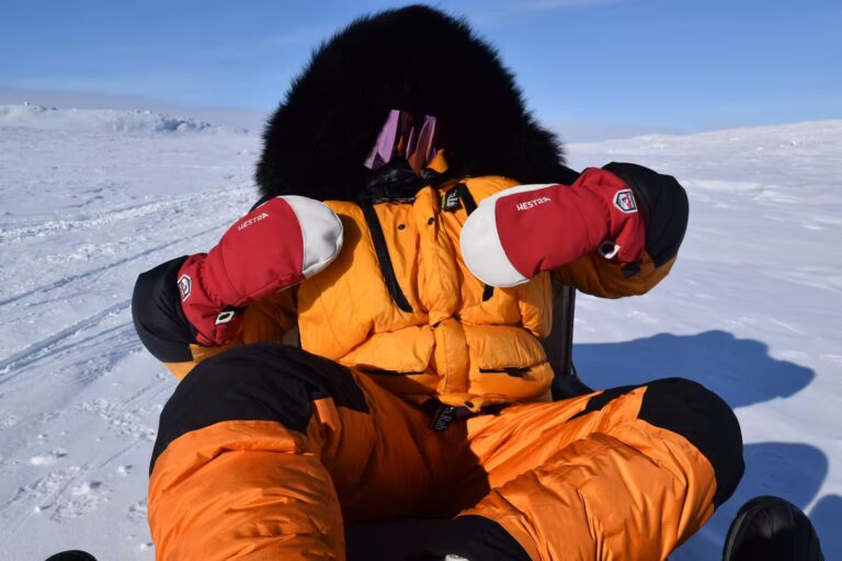 how to dress for winter in Lapland